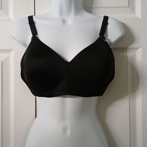 Warners No Side Effects® Underarm and Back-Smoothing Comfort Wireless Sz L NWOT